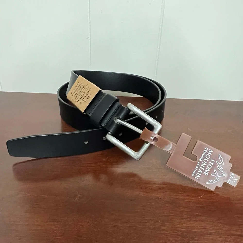 Men's Stone Mountain Genuine Leather Belt black classic NWT